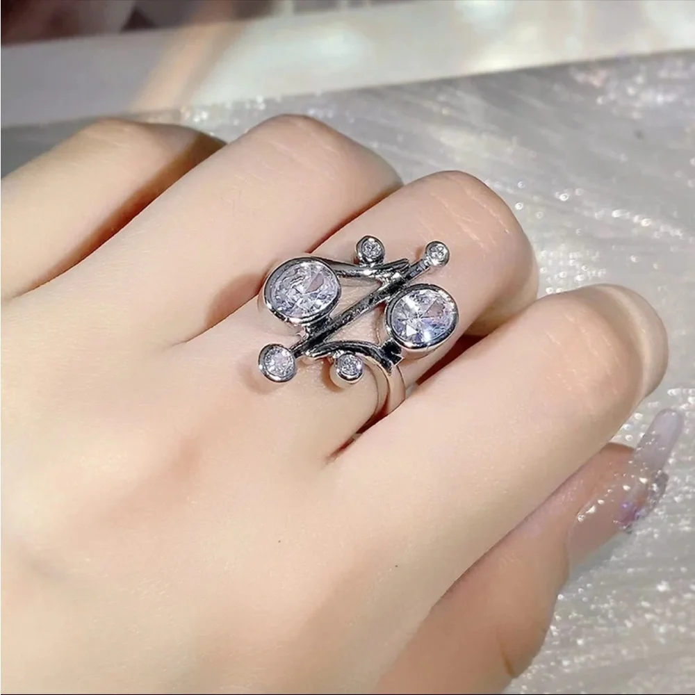 New 925 Silver Personality Classic Geometric  Diamond Party Ring - Picture 4 of 4